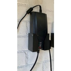 Brose töltő fali tartó