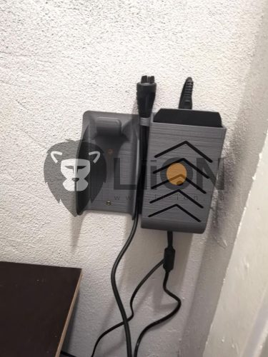 Bosch akkumulátor és töltő fali tartó (3d nyomtatott)